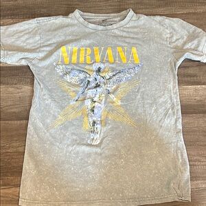 NIRVANA Gray and Yellow Short Sleeve Tee